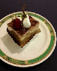 郡3ケーキ200pix.jpg